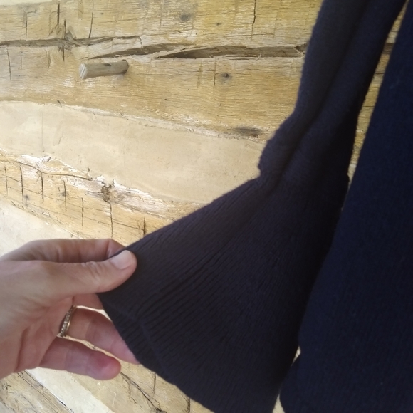 3/$10 Loft Navy Bell Sleeved Open Cardigan Size SP - Picture 2 of 5